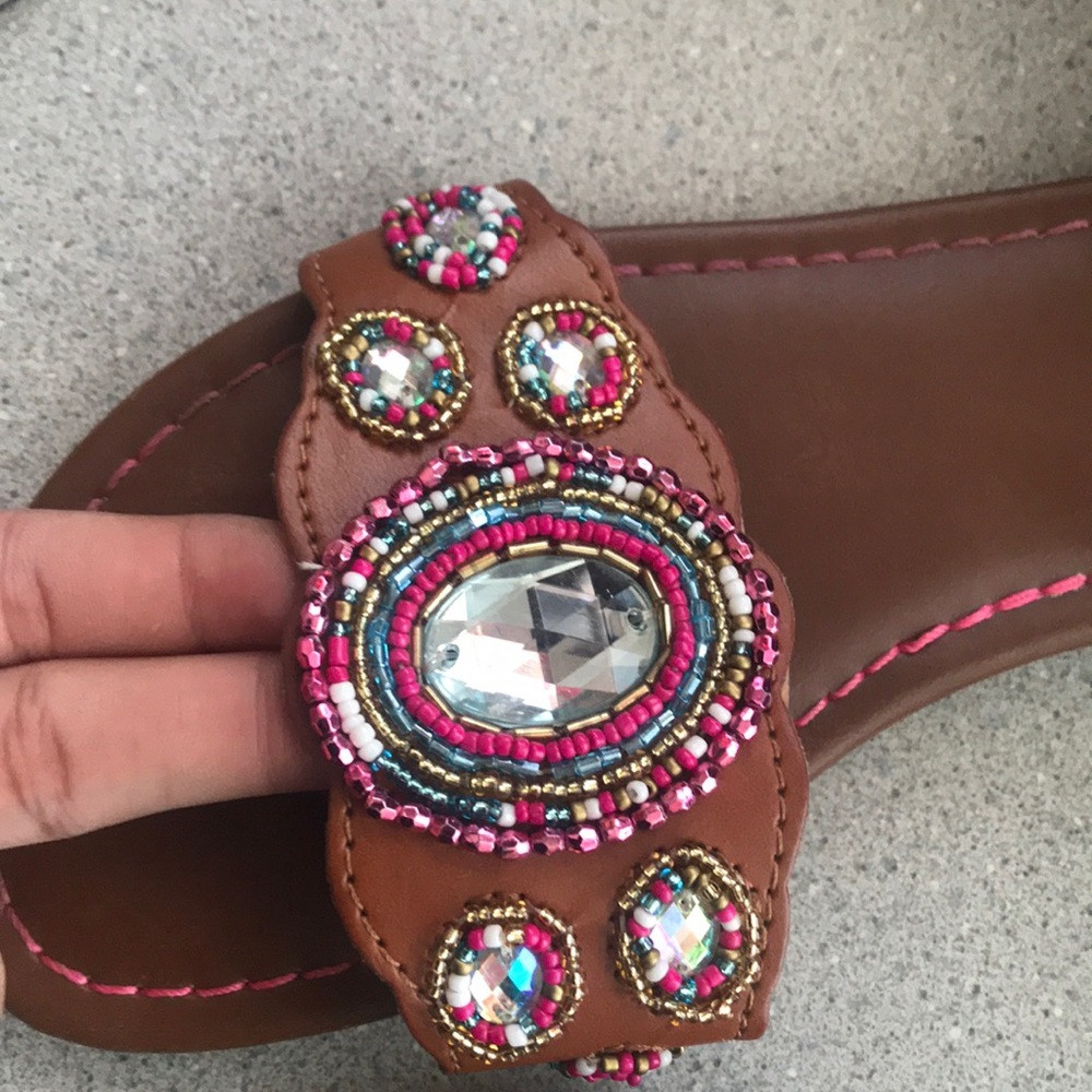 Sandals - Picture 2 of 4
